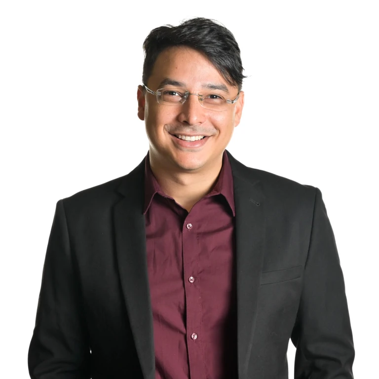 Macgayver Rosa - Digital Product Owner